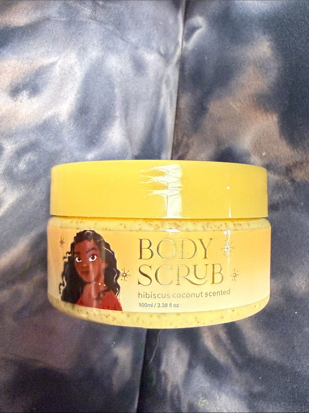 Disney Moana Body Scrub - Yellow Jar Hibiscus Coconut